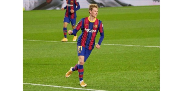 Frenkie de Jong marcó el primer gol de la temporada en La Liga